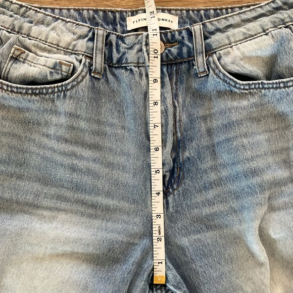 FLYING MONKEY High Rise Straight Leg Lightwash Distressed Dad Jeans. Sz 25. - Picture 10 of 10